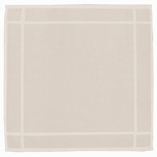 asciugamano loess avorio, colore avorio, taglia 50 x 50. asciugamano piegato su sfondo neutro per una visione pulita del prodotto