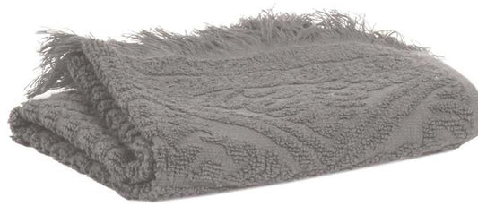 asciugamano da bagno zoe uragano, colore uragano, taglia 100 x 180. asciugamano piegato su sfondo neutro per una visione pulita del prodotto