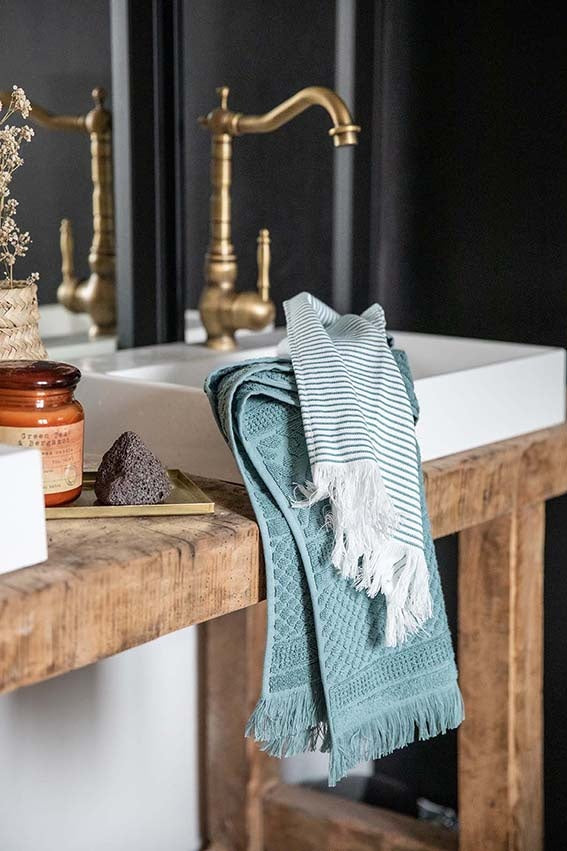 asciugamano ospite zoe verde grigio, colore verde grigio, taglia 30 x 50. morbido al tatto e altamente assorbente