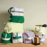 astuccio cubo iona luce del sole, colore luce del sole, taglia 15,5 x 10 x 10. dettaglio del prodotto da bagno