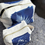 astuccio cubo gypso blu, colore blu, taglia 15,5 x 10 x 10. dettaglio del prodotto da bagno