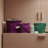 astuccio da toilette iona nori, colore nori, taglia 28 x 23 x 10. dettaglio del prodotto da bagno