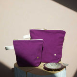astuccio da toilette iona pioggia viola, colore pioggia viola, taglia 22 x 18 x 7,5. dettaglio del prodotto da bagno