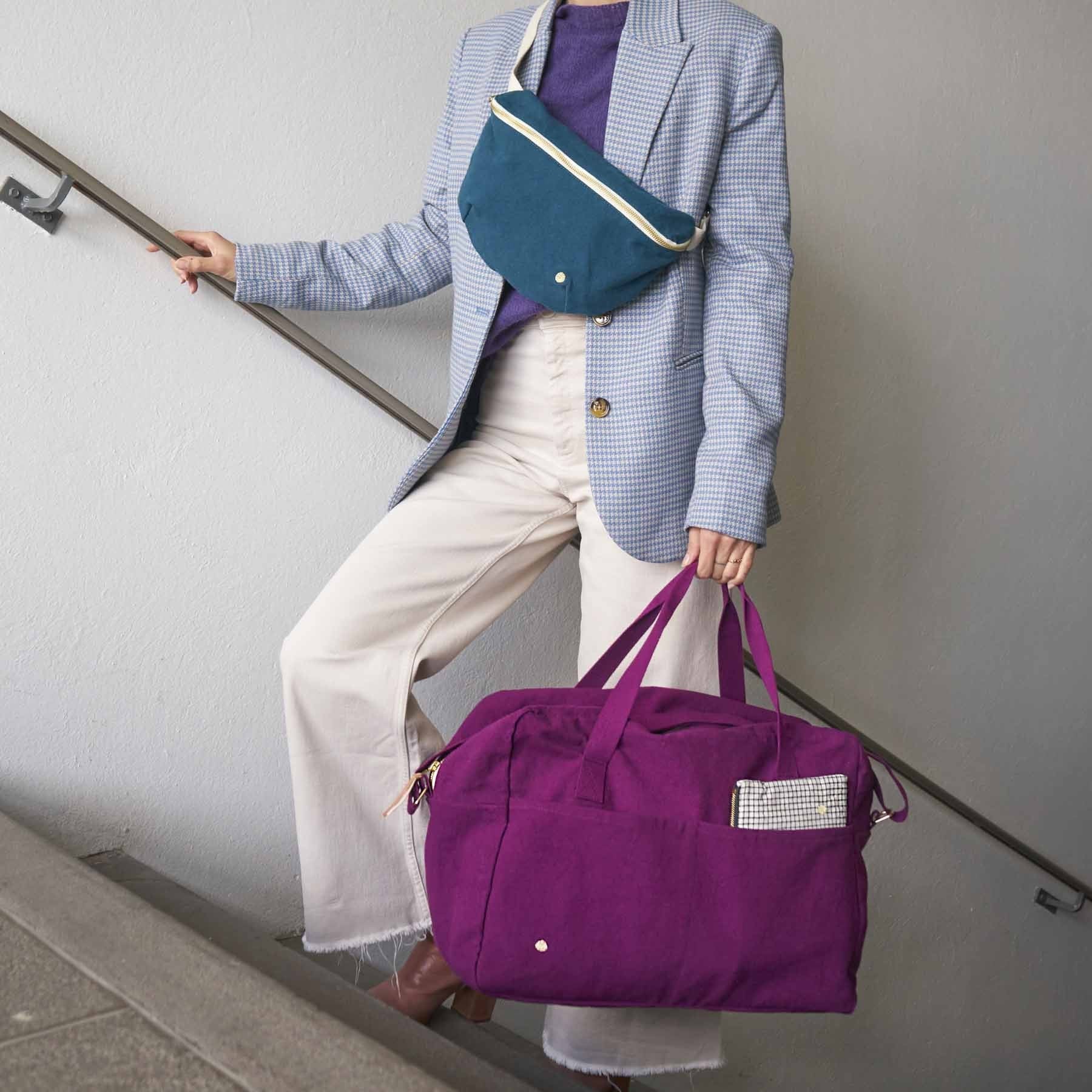 borsa da viaggio iona pioggia viola, colore pioggia viola, taglia 30 x 42 x 20. accessorio pratico e leggero per un viaggio responsabile