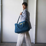 borsa da viaggio iona uragano, colore uragano, taglia 30 x 42 x 20. design eco-friendly per chi sceglie una moda consapevole