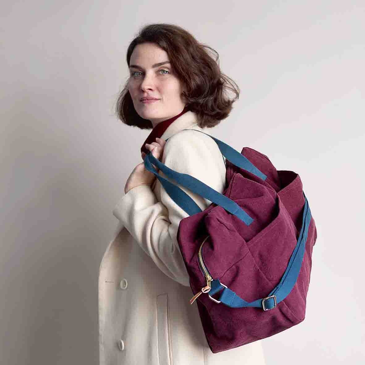 borsa da viaggio iona vino, colore vino, taglia 30 x 42 x 20. borsa da viaggio ecosostenibile perfetta per weekend fuori porta