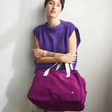 borsa weekend iona pioggia viola, colore pioggia viola, taglia 28 x 42 x 20. borsa da viaggio ecosostenibile perfetta per weekend fuori porta