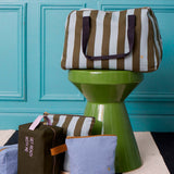 borsa weekend rita matcha, colore matcha, taglia 28 x 42 x 20. realizzata in 100% cotone biologico, pensata per viaggiare con stile e sostenibilità