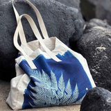 borsa shopper fougere blu, colore blu, taglia 38 x 46 x 18. design capiente perfetto per la spesa quotidiana