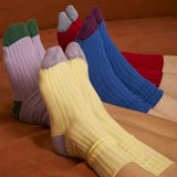 calzini yvette burro, colore burro, taglia 36/38. realizzati in 80% cotone bio, 19% poliammide, 1% elastan, garantiscono comfort e rispetto per l’ambiente