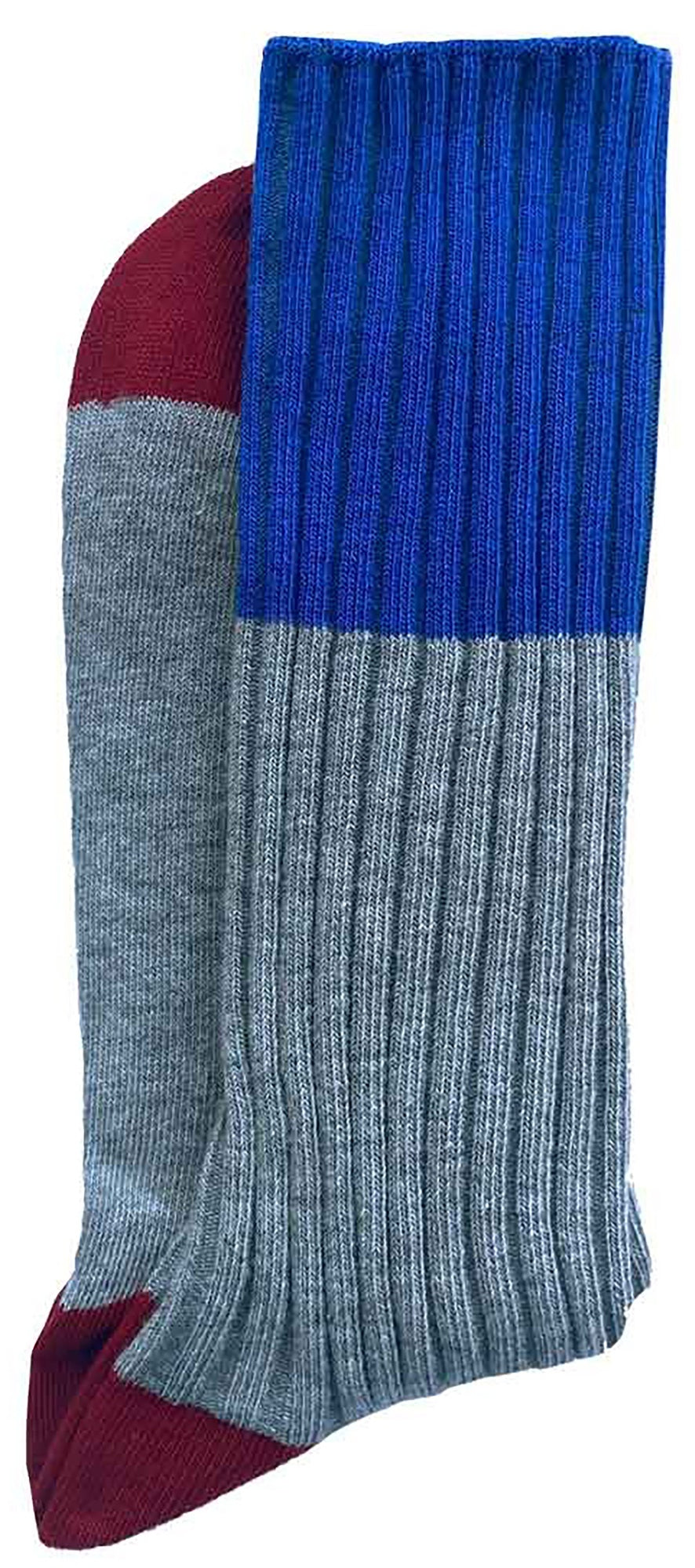 calzini yvette frassino, colore frassino, taglia 39/41. paio di calzini ecosostenibili piegati su sfondo neutro per evidenziare il tessuto naturale