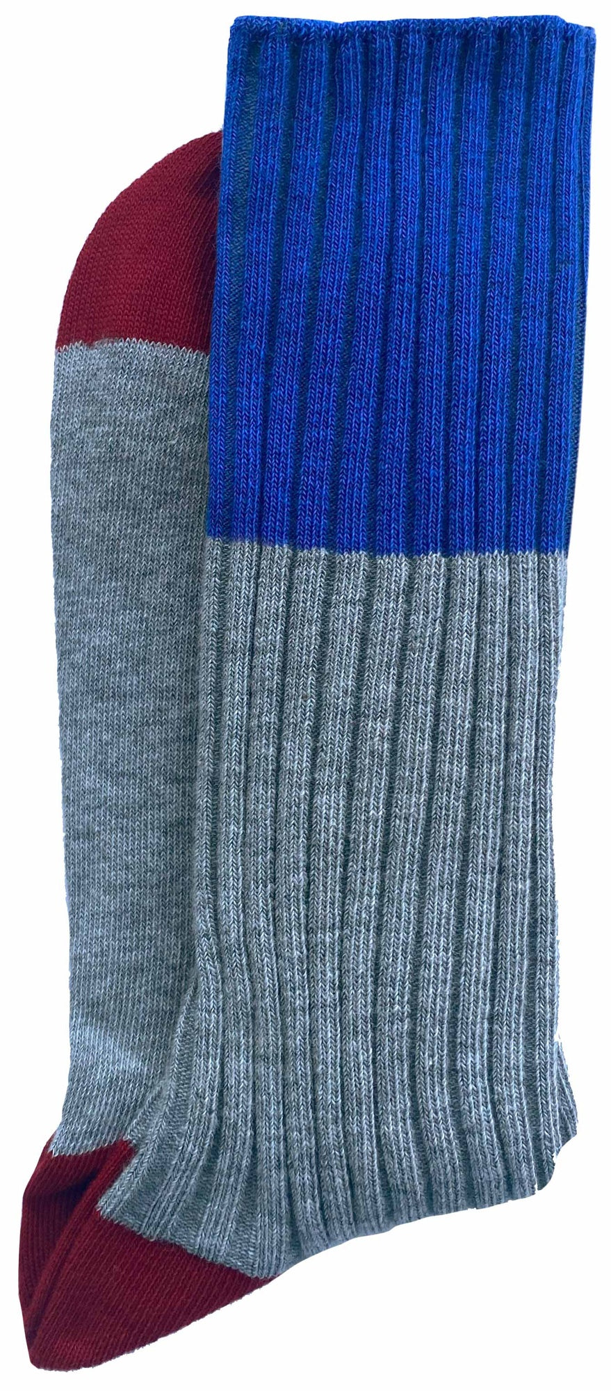 calzini yvette frassino, colore frassino, taglia 36/38. paio di calzini ecosostenibili piegati su sfondo neutro per evidenziare il tessuto naturale