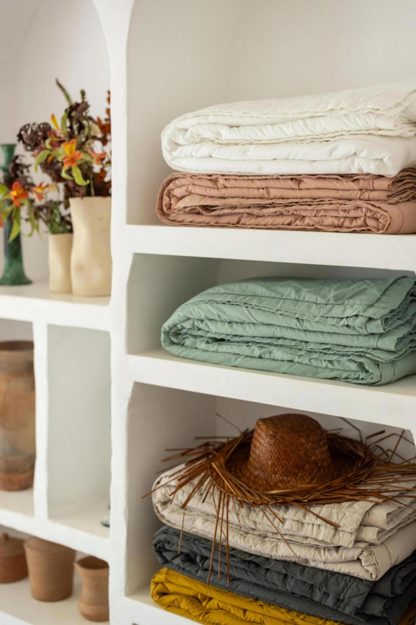 plaid tika neve, colore neve, taglia 180 x 260. mantiene il letto caldo nelle notti più fredde