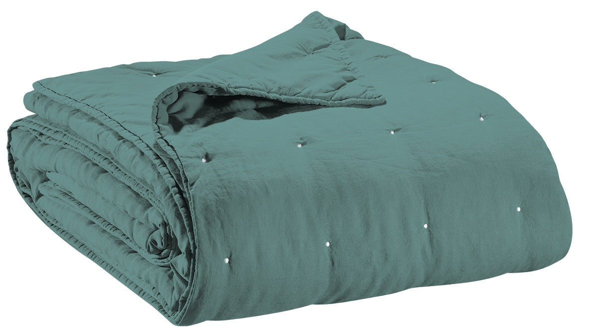 plaid zeff prussia, colore prussia, taglia 240 x 260. vista frontale della coperta piegata su sfondo bianco