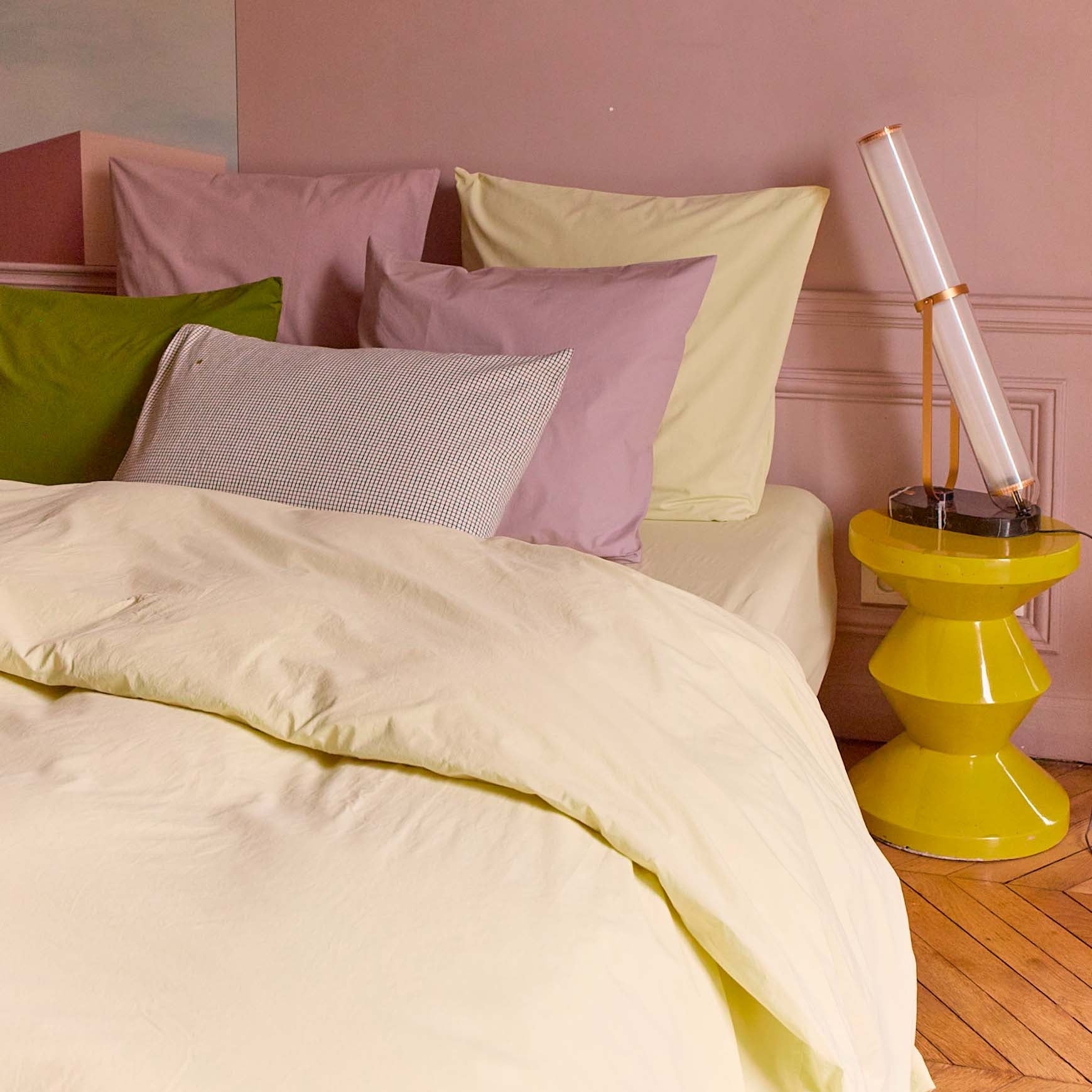 copripiumino celeste vaniglia, colore vaniglia, taglia 240 x 220. rinnova il letto con uno stile moderno e pratico