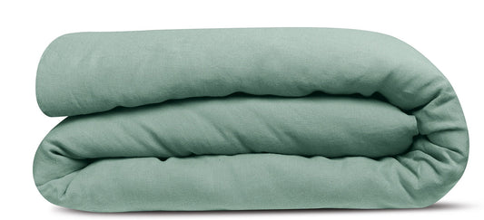 copripiumino kala salvia, colore salvia, taglia 240 x 220. copripiumino piegato su sfondo neutro per una visione dettagliata