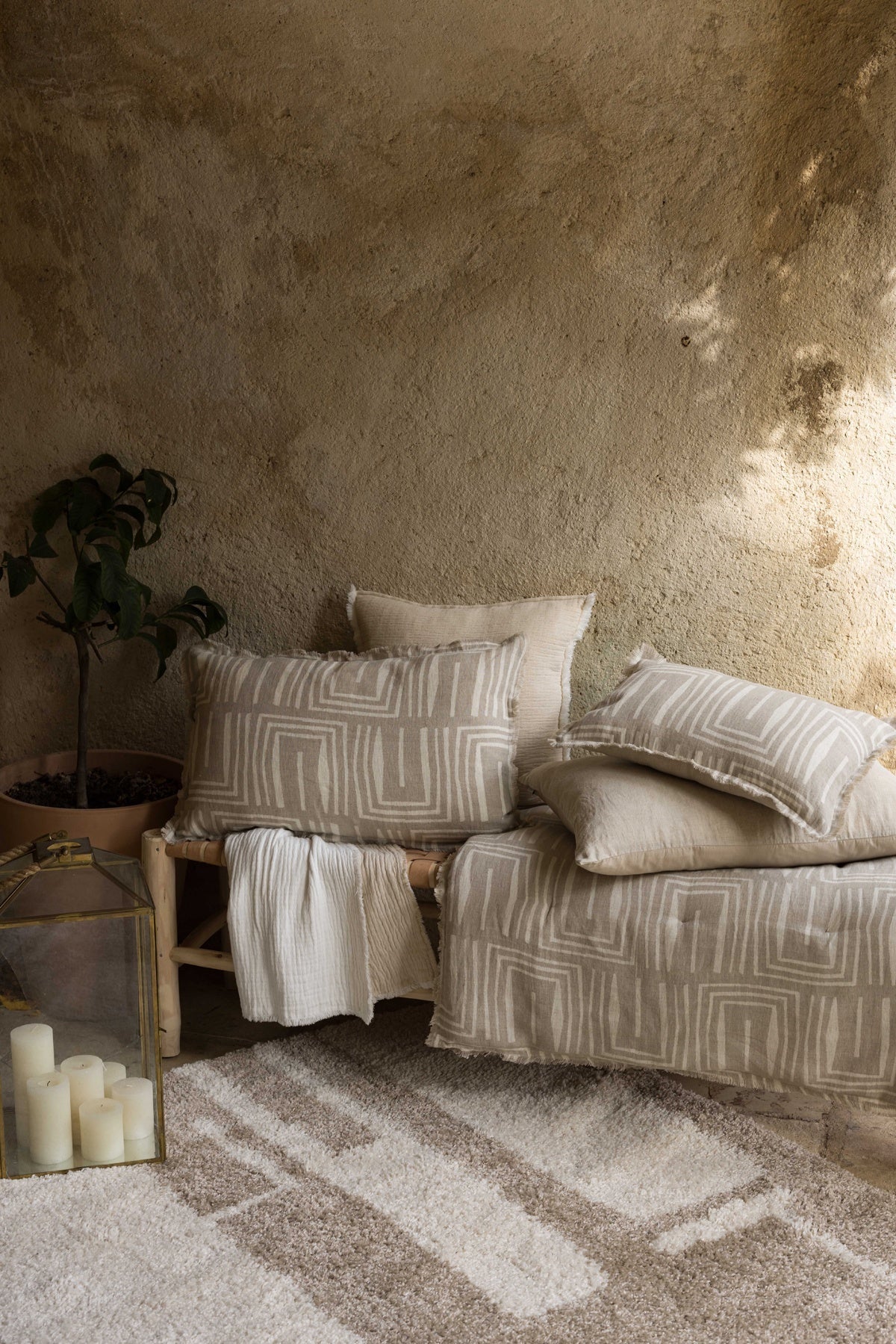 cuscino emilio lino, colore lino, taglia 45 x 45. rivestimento resistente e piacevole al tatto