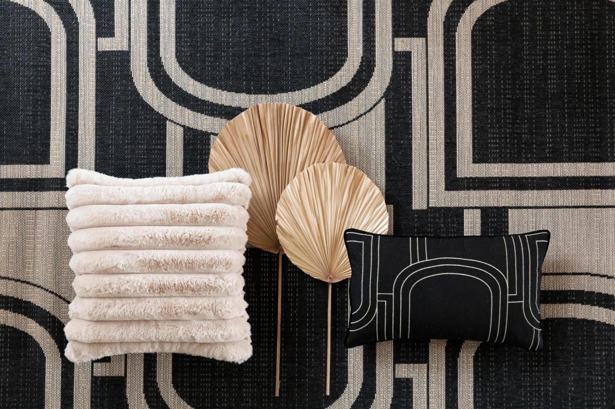 cuscino alice lino, colore lino, taglia 45 x 45. ideale come complemento d’arredo su divani, poltrone o letti