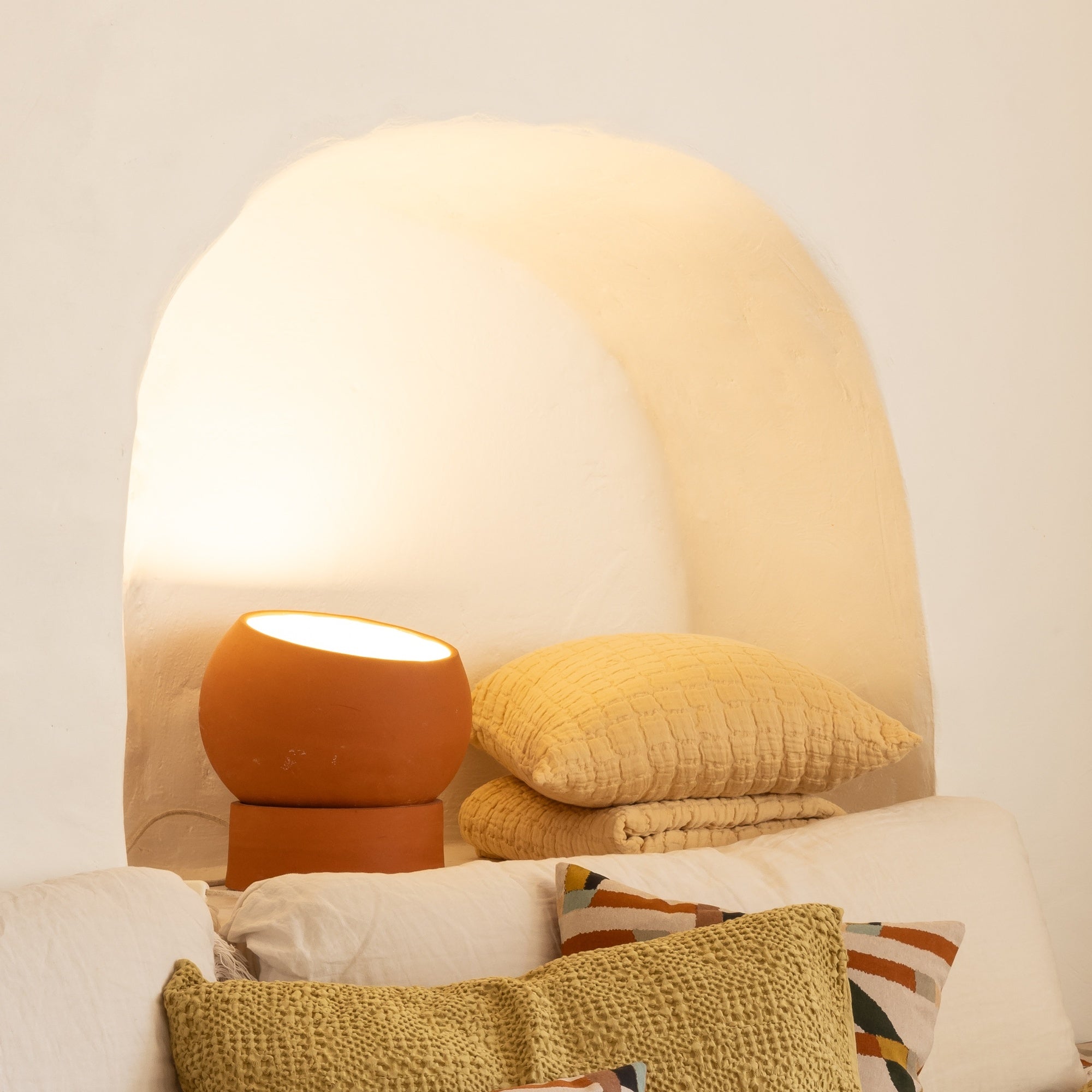 cuscino swami sabbia, colore sabbia, taglia 45 x 45. ideale come complemento d’arredo su divani, poltrone o letti