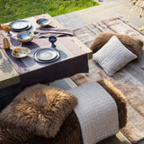 cuscino swami noce moscata, colore noce moscata, taglia 45 x 45. imbottitura soffice per un comfort quotidiano