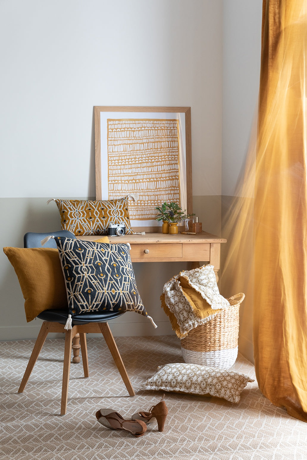 cuscino tinta unita zeff bronzo, colore bronzo, taglia 40 x 65. ideale come complemento d’arredo su divani, poltrone o letti