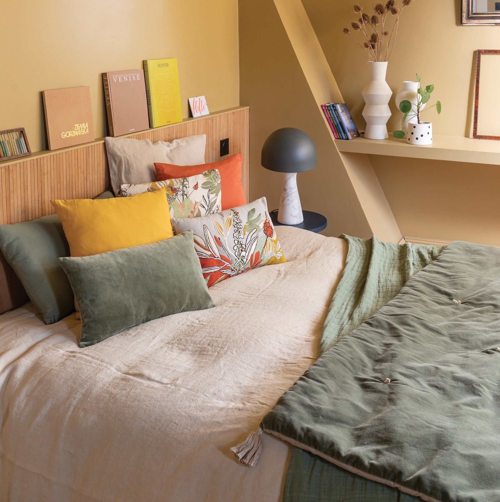 cuscino tinta unita elise verbena, colore verbena, taglia 40 x 65. ideale come complemento d’arredo su divani, poltrone o letti