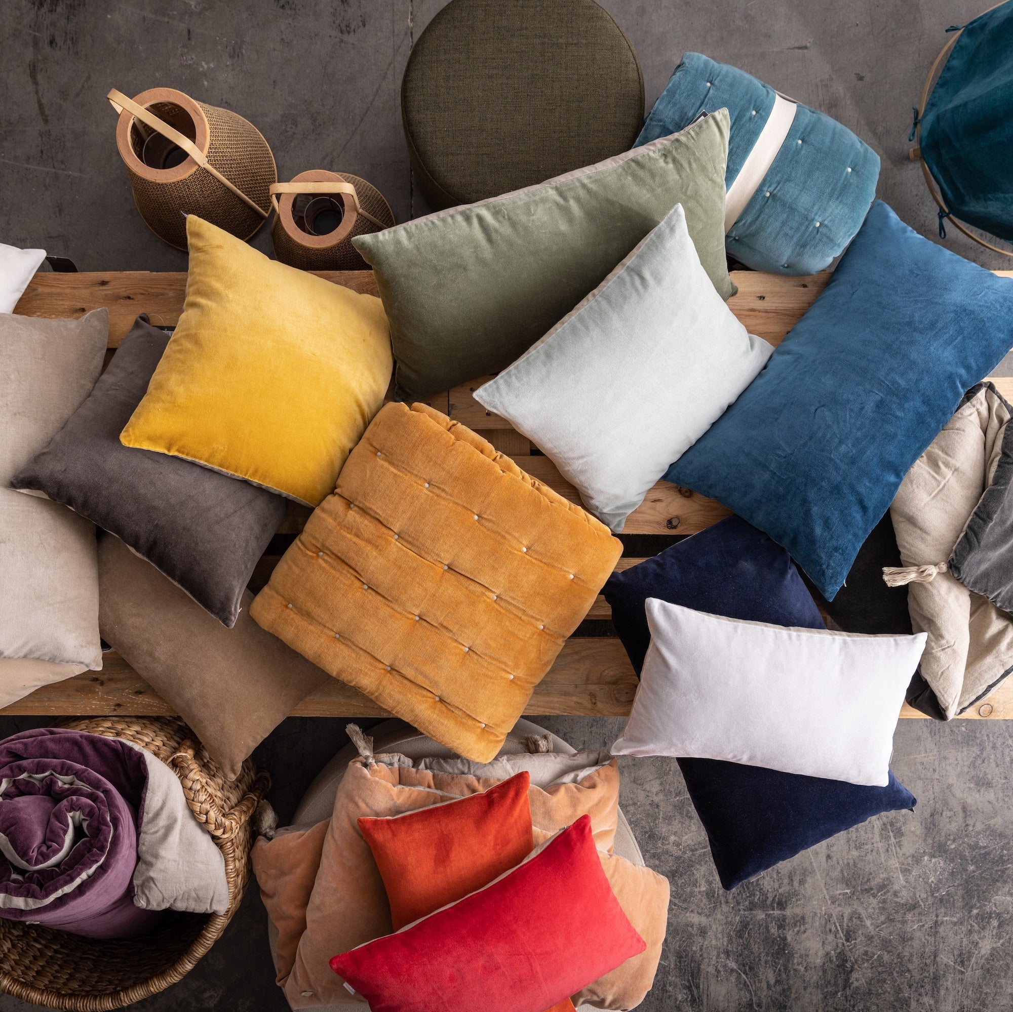 cuscino tinta unita elise verbena, colore verbena, taglia 40 x 65. imbottitura soffice per un comfort quotidiano