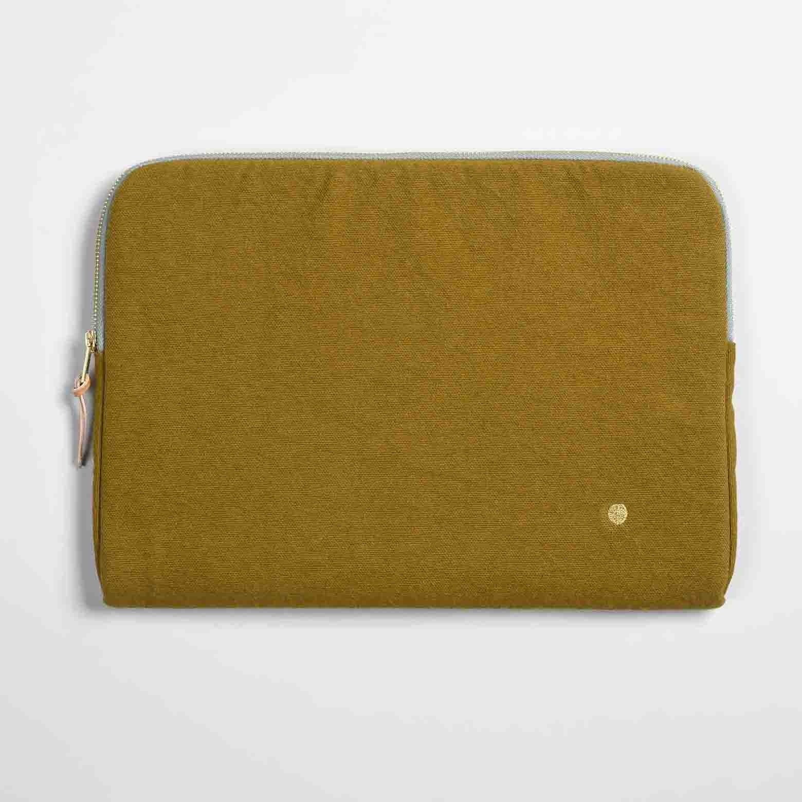 custodia per computer iona noci, colore noci, taglia 13-14"". realizzata in tessuto naturale, protegge il laptop con stile e sostenibilità