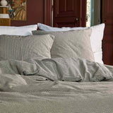 federa gustave caviar, colore gustave caviar, taglia 65 x 65. perfetta per rivestire cuscini da letto o decorativi con stile e comfort