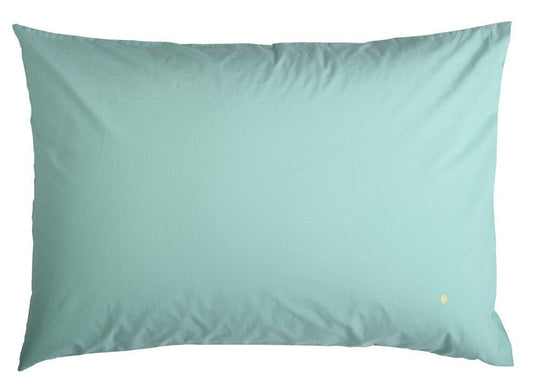 federa celeste diabolo, colore diabolo, taglia 50 x 70. federa per cuscino in tessuto naturale mostrata su fondo neutro