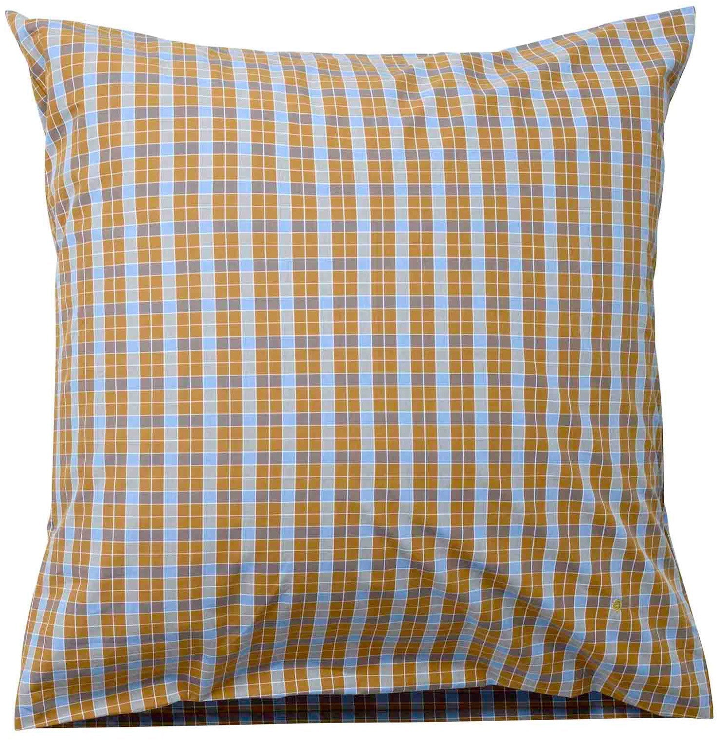 federa caro noci, colore noci, taglia 65 x 65. federa per cuscino in tessuto naturale mostrata su fondo neutro