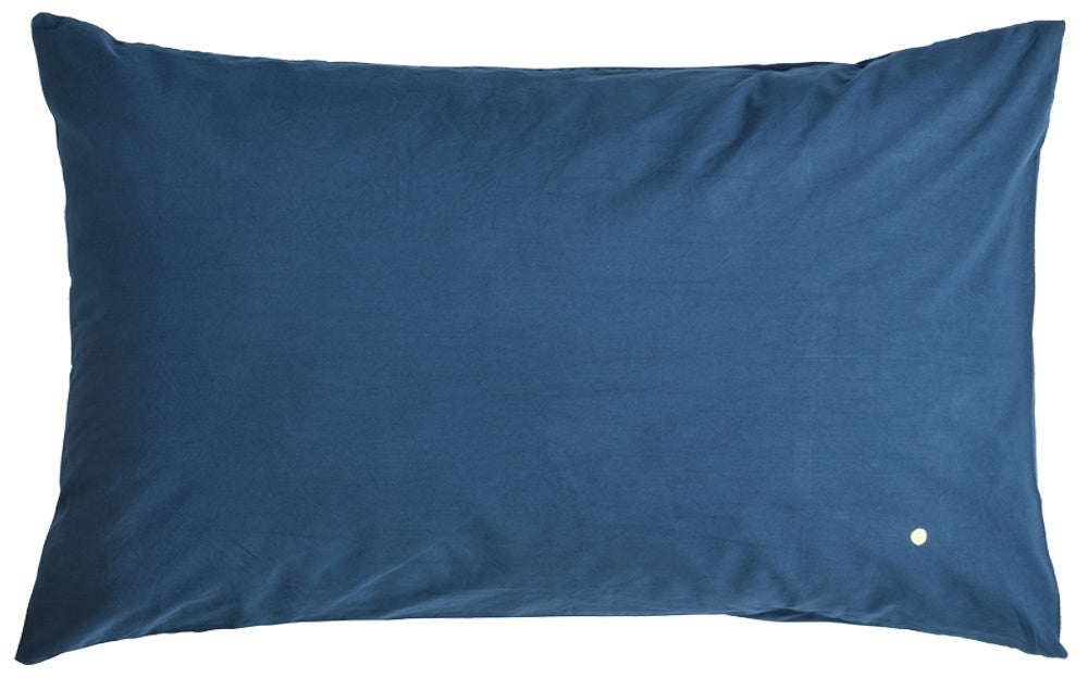 federa celeste uragano, colore uragano, taglia 80 x 50. federa per cuscino in tessuto naturale mostrata su fondo neutro