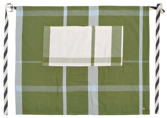 grembiule bistrot la nonna pistacchio, colore pistacchio, taglia 70 x 85. grembiule bistrot indossato frontalmente, ideale per ristorazione e cucina elegante