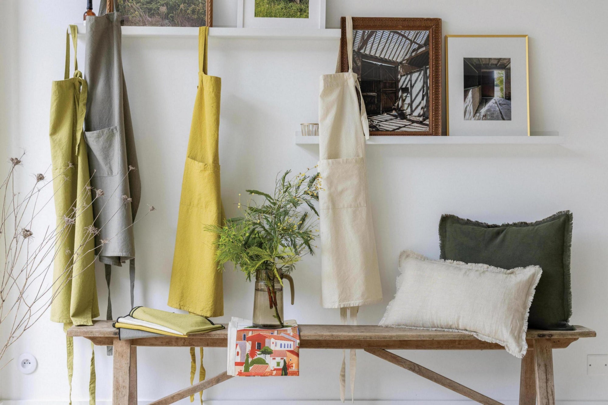 grembiule da cucina riciclato ada khaki, colore khaki, taglia 72 x 85. realizzato in 100% cotone riciclato, resistente e comodo per l’uso quotidiano in cucina