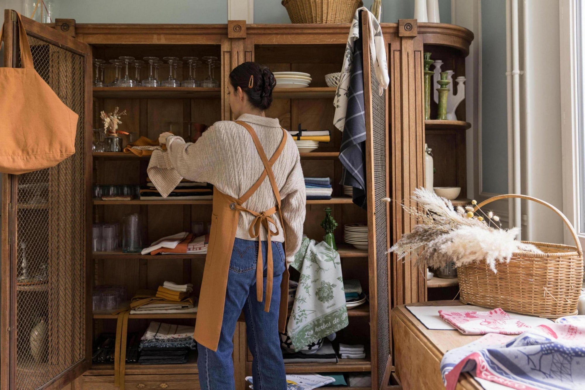 grembiule da cucina riciclato con tasche artisan cannella, colore cannella, taglia 72 x 85. ideale per cucinare con stile e protezione