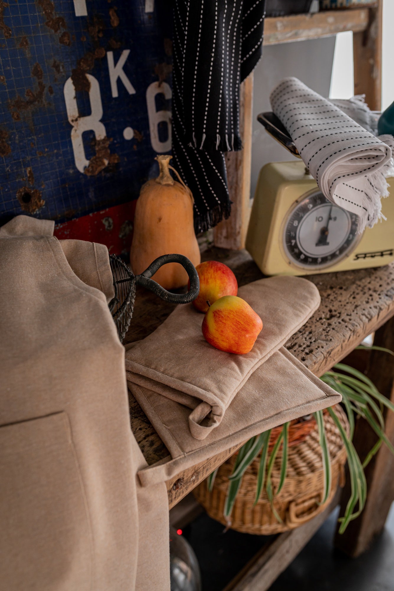 guanto da cucina e presina riciclati jona naturale, colore naturale, taglia 15 x 30. indispensabile per usare il forno in modo sicuro