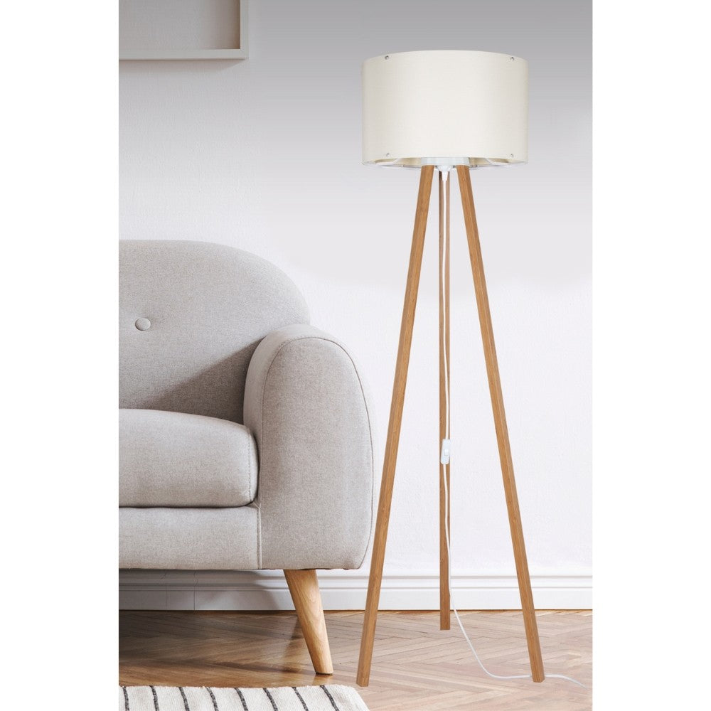 lampada da terra piko asz1664 con piantana in rovere e paralume in tessuto crema, struttura stabile con base solida e design contemporaneo