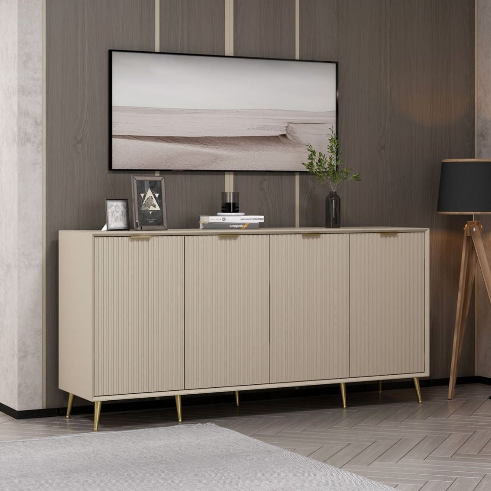 madia kale con 4 ante a filo effetto cannettato colore cashmere con maniglie e piedini oro, dettaglio delle maniglie e finitura del materiale