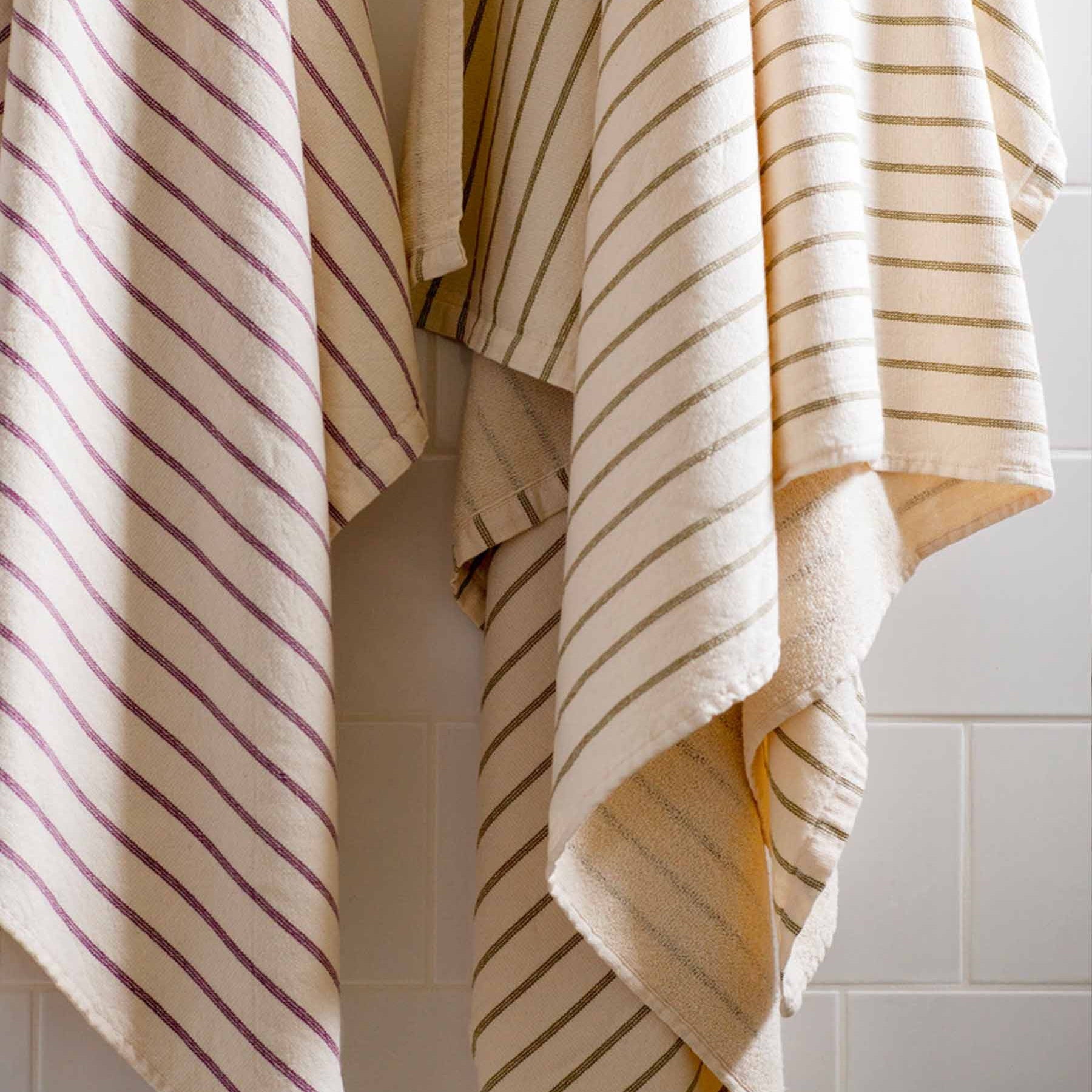 maxi telo da bagno marina muschio, colore muschio, taglia 160 x 100. must-have per il benessere quotidiano