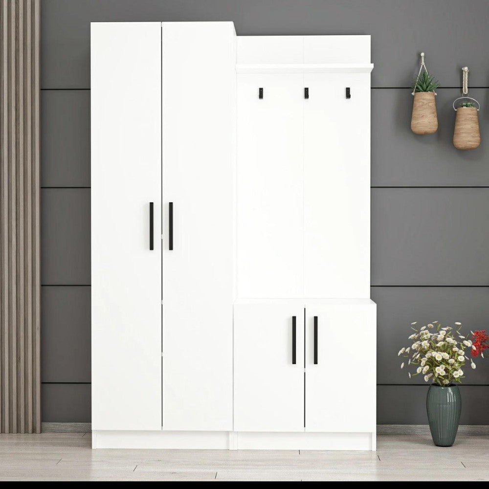 armadio ingresso dante con appendiabito colore bianco, dettaglio dei ganci, mensole e cassetti portaoggetti