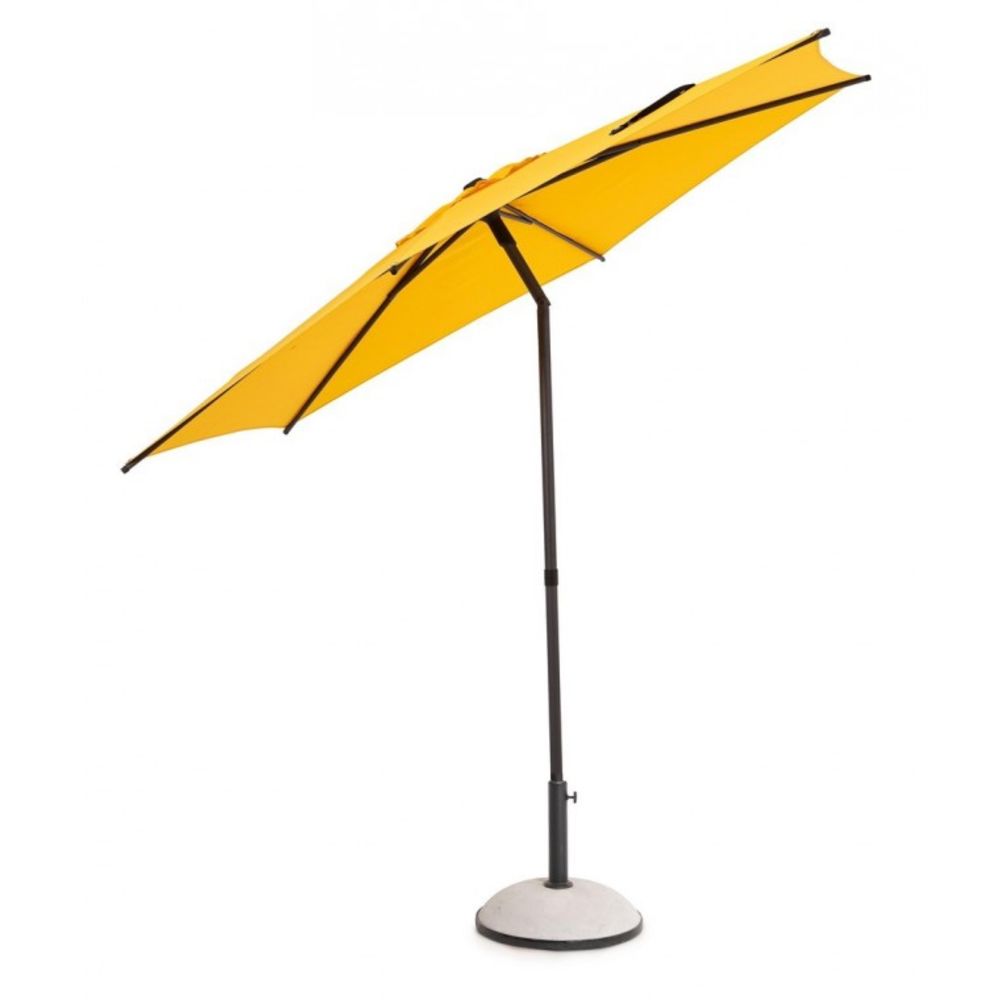 ombrellone da giardino samba con palo centrale in acciaio e telo giallo, vista ambientata su terrazzo, patio o bordo piscina