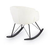 poltrona sibilla in tessuto effetto bouclé bianco e base in legno rubberwood, dettaglio del rivestimento in tessuto o velluto