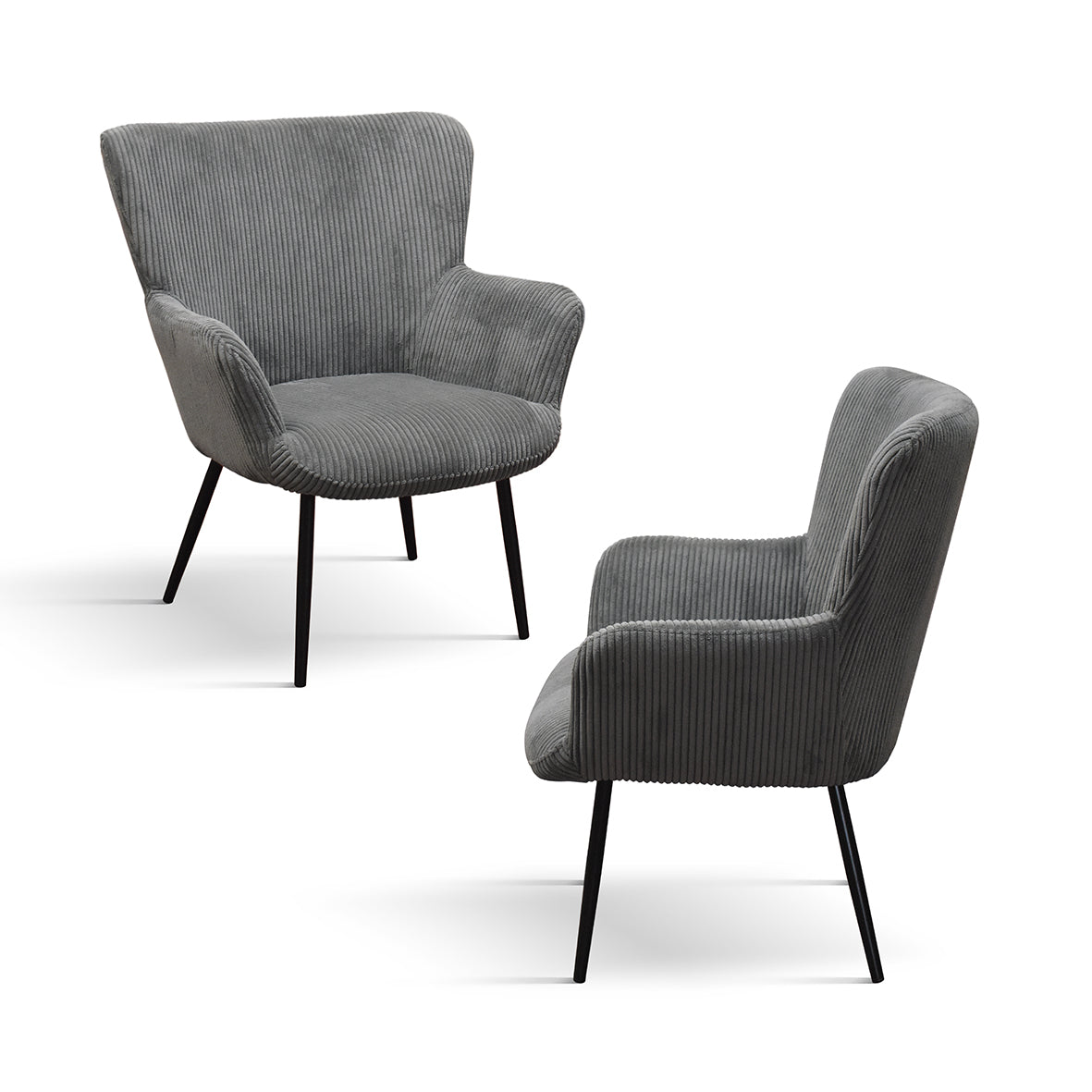 poltrona megeve in tessuto effetto velluto grigio scuro e gambe in metallo, vista ambientata in soggiorno o angolo lettura