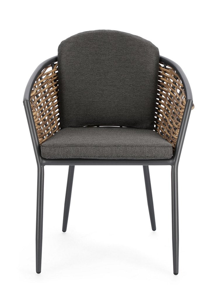 set di 4 poltroncine maribela in alluminio antracite e fibra sintetica, vista ambientata in terrazzo, giardino o veranda