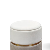 set di 2 pouf contenitore skien in tessuto effetto velluto bianco e tortora, dettaglio delle cuciture e materiali di...