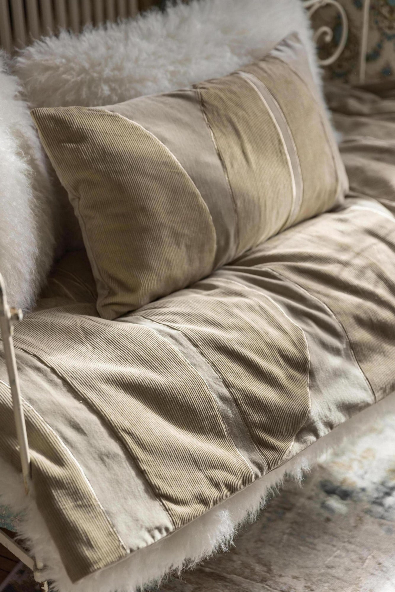 piumino a coste fara lino, colore lino, taglia 85 x 200. pensato per un riposo profondo e confortevole nelle notti più fredde