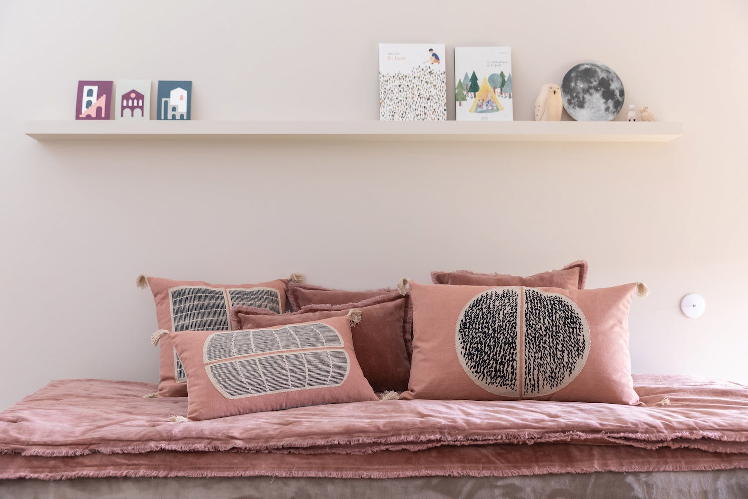 piumino tinta unita fara palissandro, colore palissandro, taglia 85 x 200. copertura da letto ideale per l’inverno, unisce...