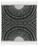 plaid riciclato taina carbone, colore carbone, taglia 127 x 160. plaid piegato in vista frontale su fondo bianco, perfetto...