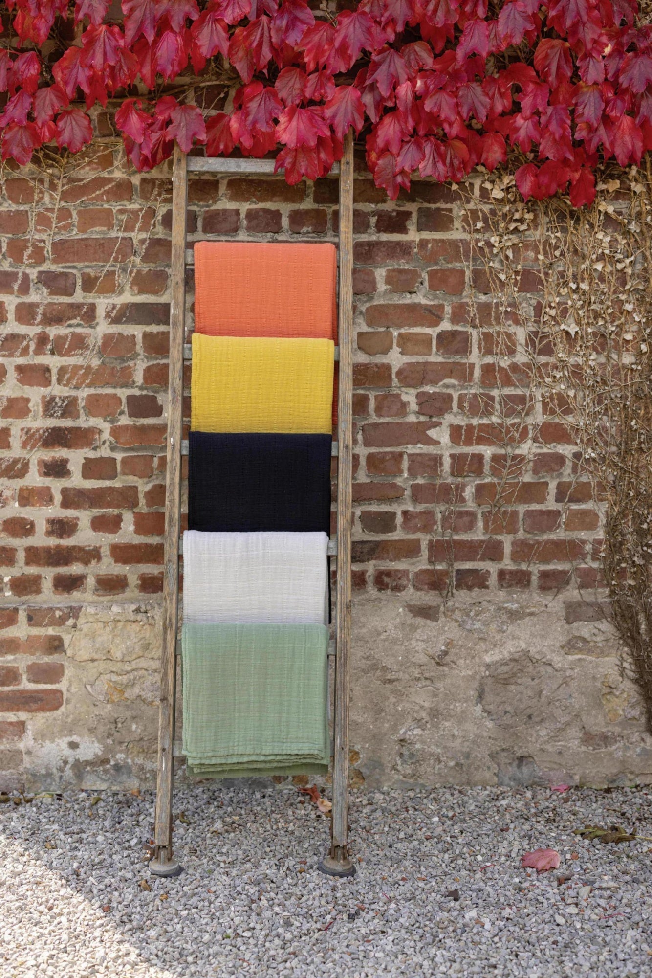 plaid riciclato lisa marmellata, colore marmellata, taglia 140 x 200. dettaglio decorativo che arricchisce letto, divano o...