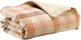 cuscino jacquard jane terracotta, colore terracotta, taglia 135 x 200. plaid piegato in vista frontale su fondo bianco,...
